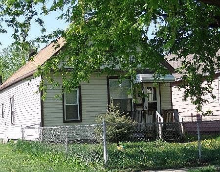2626 Massillon Front
