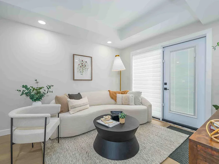 333 Wardlaw Ave — Photo 10