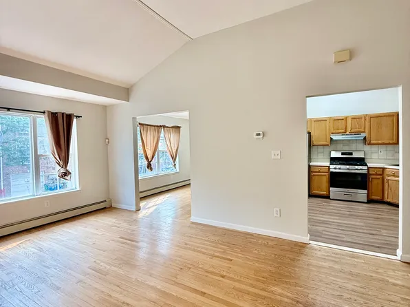 995 Jennings St #2, Bronx, NY 10460