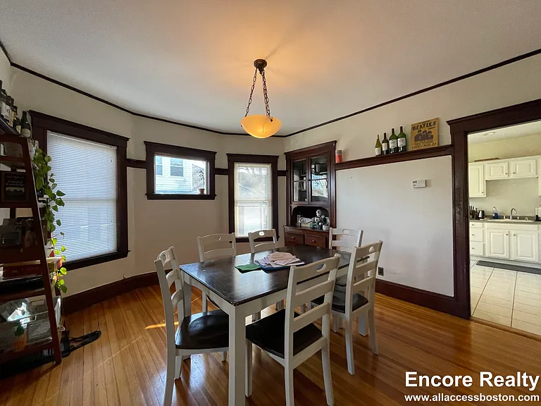 56 Hobson St #2 — Photo 9