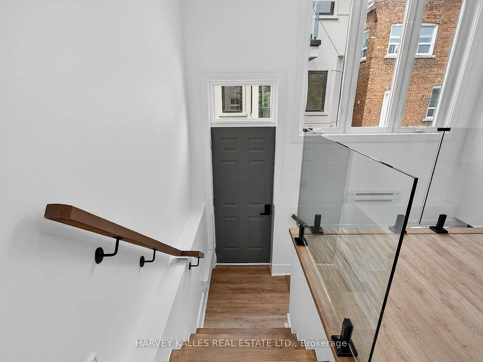 1 bed, $2,995 — Photo 3