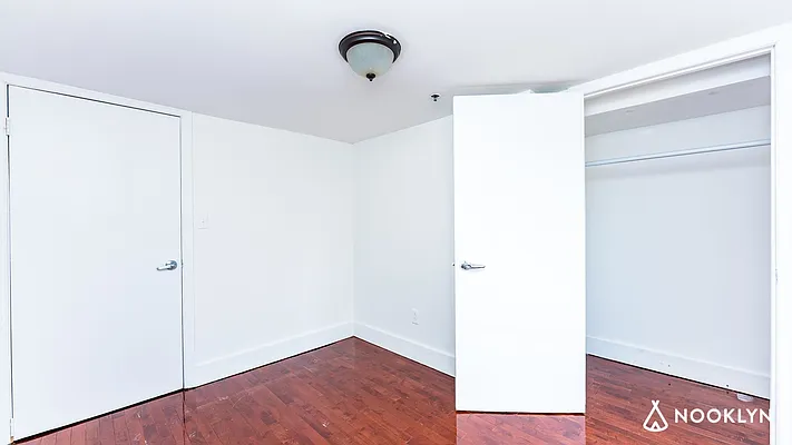 Rented by Nooklyn NYC LLC | media 25