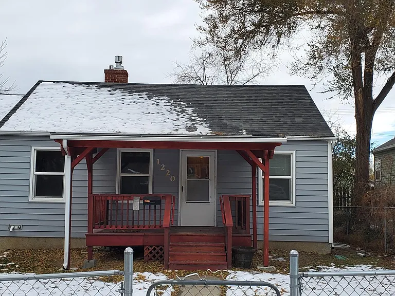 1220 N 26th St — Photo 1