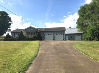 469 W Herring Rd, Masontown, WV 26542