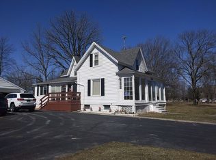 1577 N Huron Rd, Pinconning, MI 48650