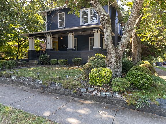 4th image of 602 Caswell Ave #3
