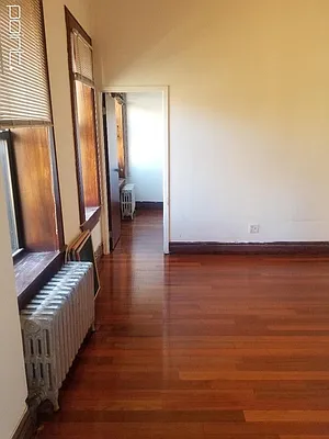 Rented by Point NYC | media 10