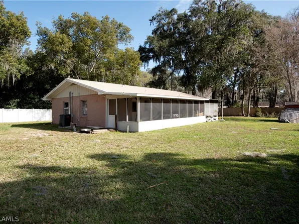 2954 N County Road 470, Lake Panasoffkee, FL 33538