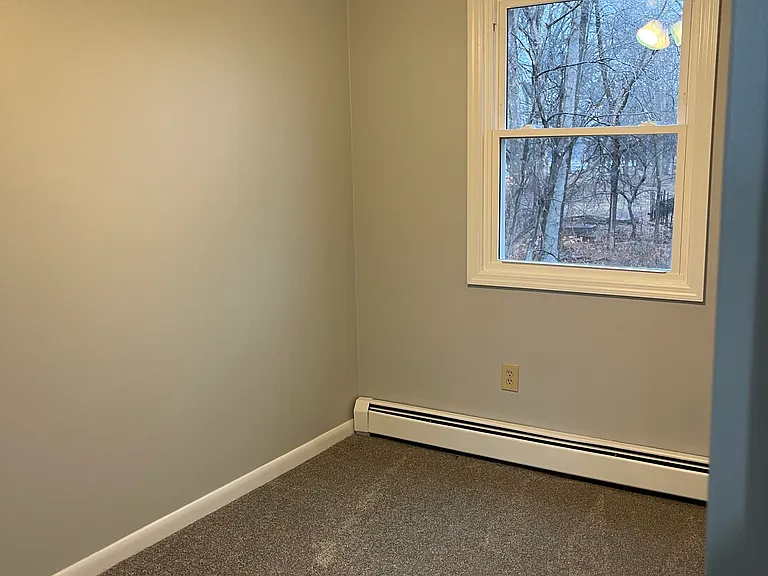 30B Carolyn Ter — Photo 27