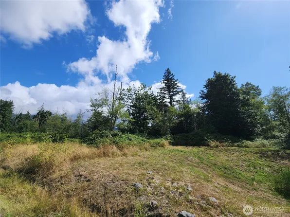 7833 Renic Drive, Sedro Woolley, WA 98284