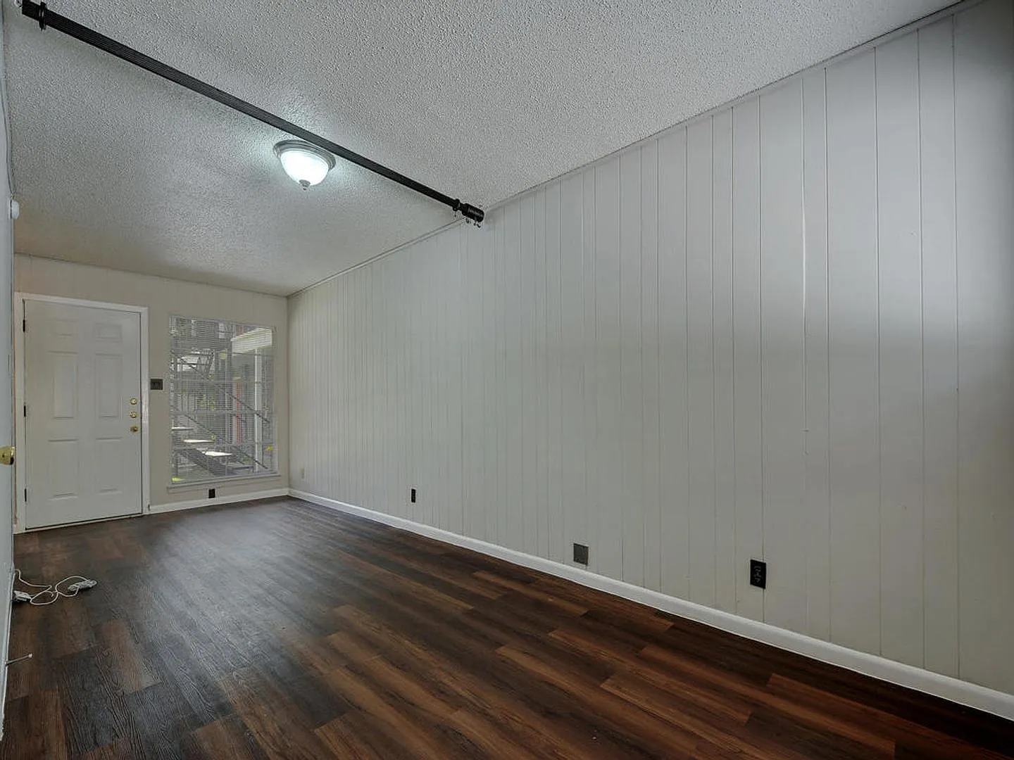 47Twelve — Photo 3