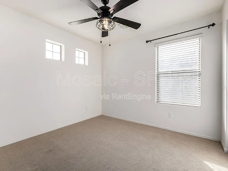 2656 E Boston St — Photo 21