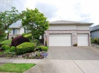 3007 SW Phyllis Dr, Gresham, OR 97080