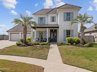 204 Reservoir Rd, Broussard, LA 70518