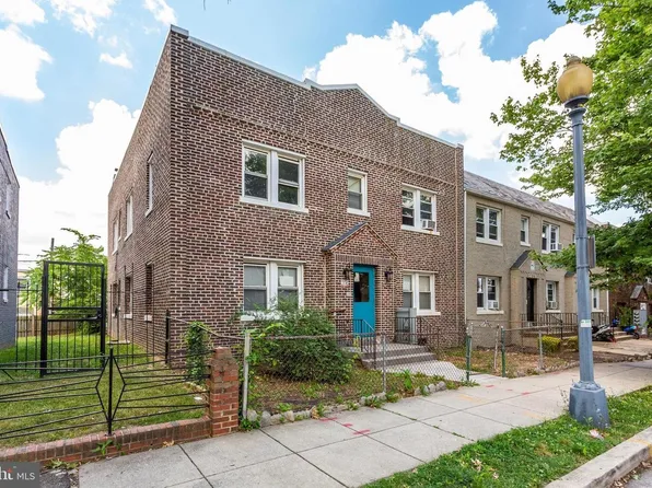 1243 Queen St NE APT 3, Washington, DC 20002