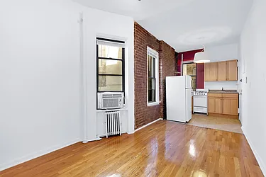 448 West 54th Street, #4C