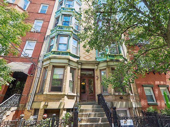 2nd image of 703 PARK AVE #3