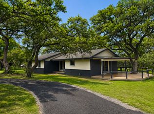 700 E Summit Dr, Wimberley, TX 78676