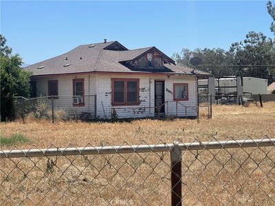 3301 Weedpatch Hwy, Bakersfield, CA, 93307