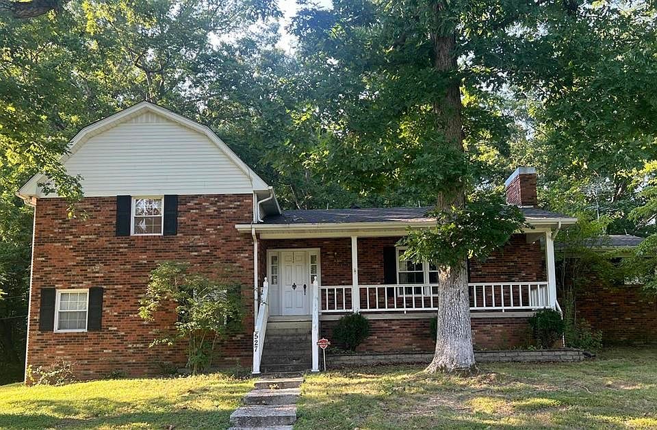 1st image of 527 Whitney Rd