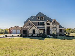 3055 Valley Oak Ln, Kaufman, TX 75142