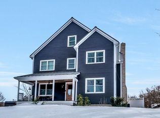 8 Highland Ave, Ashburnham, MA 01430