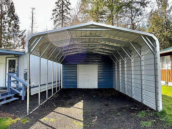 4th image of 50 NE Brook Pl