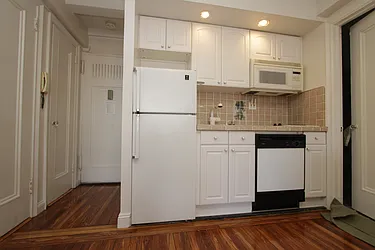 Rented by City Connections Realty