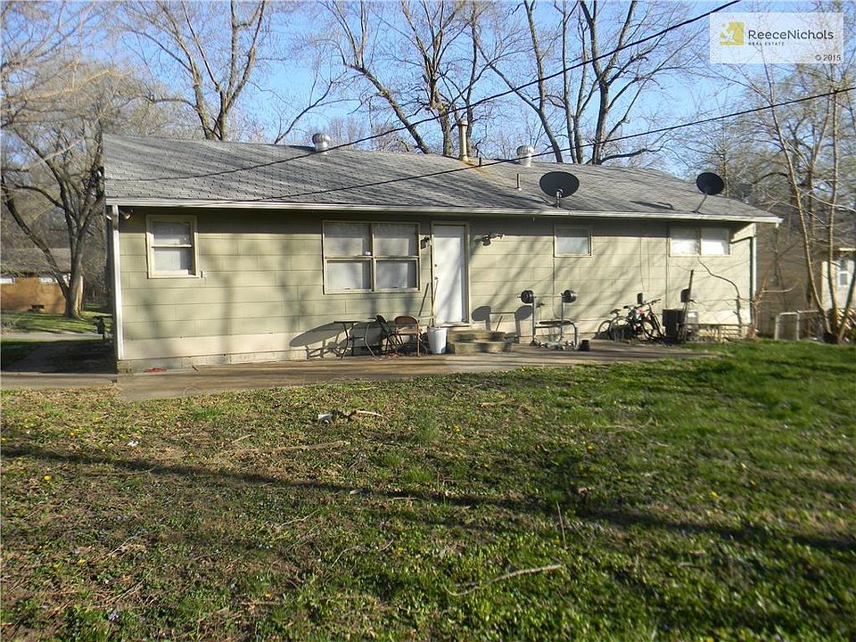 2nd image of 11414 Manchester Ave