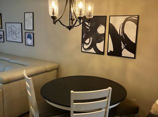 109 Walnut Blvd #109, Rochester, MI 48307