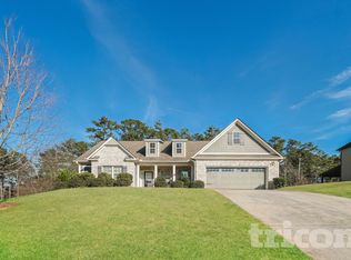 436 Copper Ridge Dr, Loganville, GA 30052