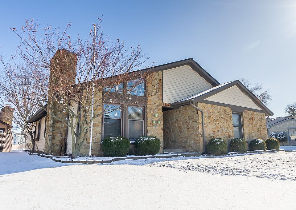 1st image of 2837 Saddle Barn East Dr
