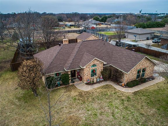 2nd image of 5 Maree Ct