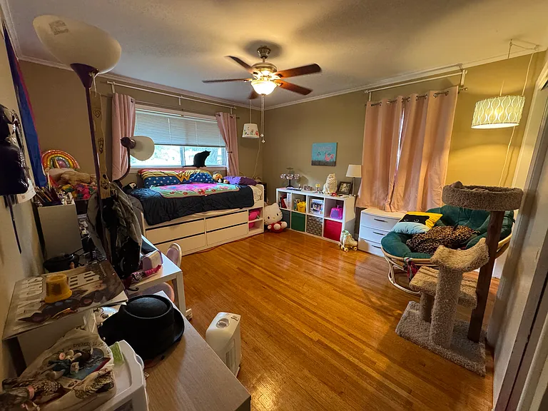 5137 Whitehall Ave — Photo 3