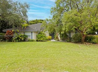 7962 SW 185th St, Cutler Bay, FL 33157