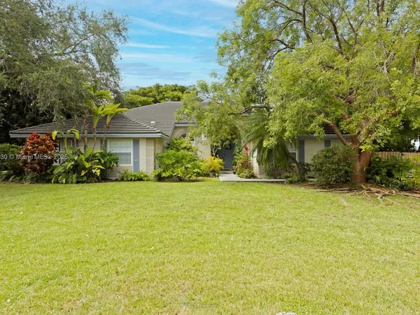 7962 SW 185th St, Cutler Bay, FL 33157