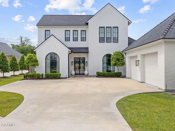 204 Vineyard Row, Lafayette, LA 70508