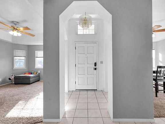 2nd image of 2317 Stratford Way