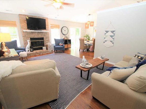 2nd image of 5179 Saddle Dr