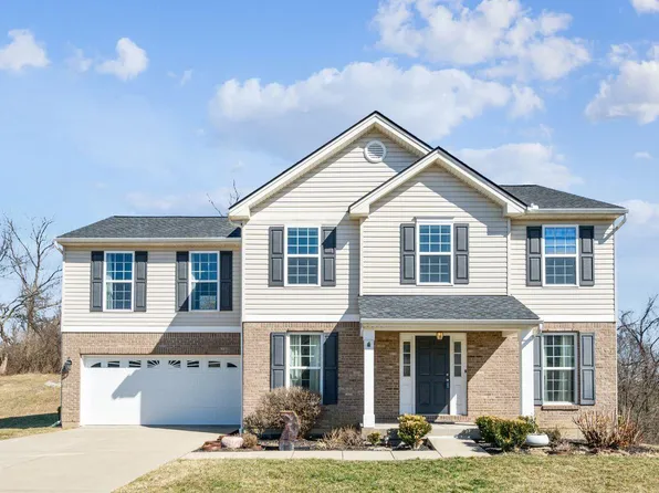 2416 Frontier Dr, Hebron, KY 41048