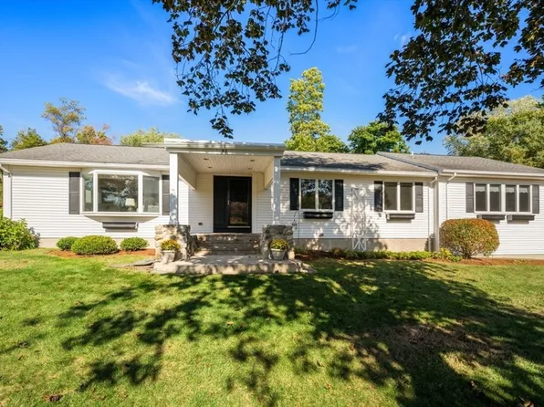 56 Meadowview Rd, North Andover, MA 01845
