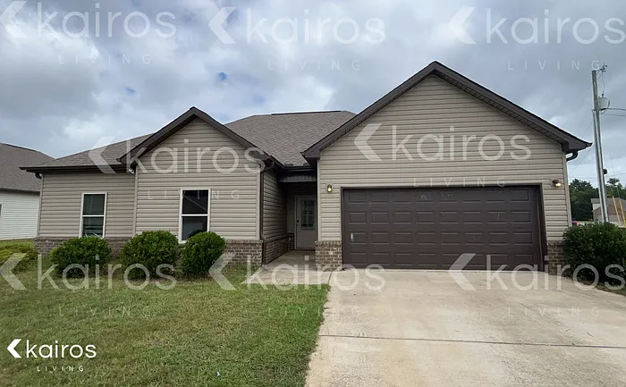 134 White Oak Cir — Photo 1