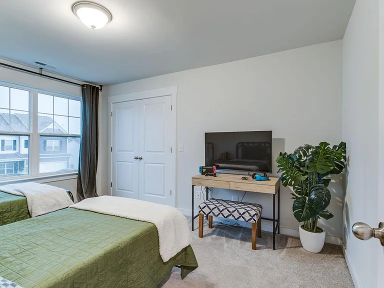 119 Triple Crown Ct — Photo 22
