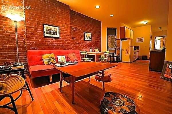 Rented by Compass | media 8