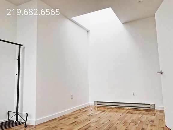 4th image of 184 Noll St APT 06B