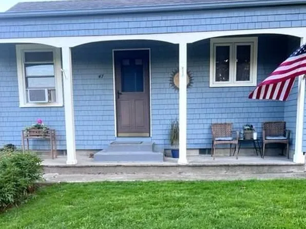 47 Sherman Ave, Bristol, RI 02809
