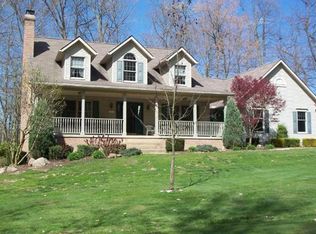 7570 Apple Creek Rd, Sterling, OH 44276