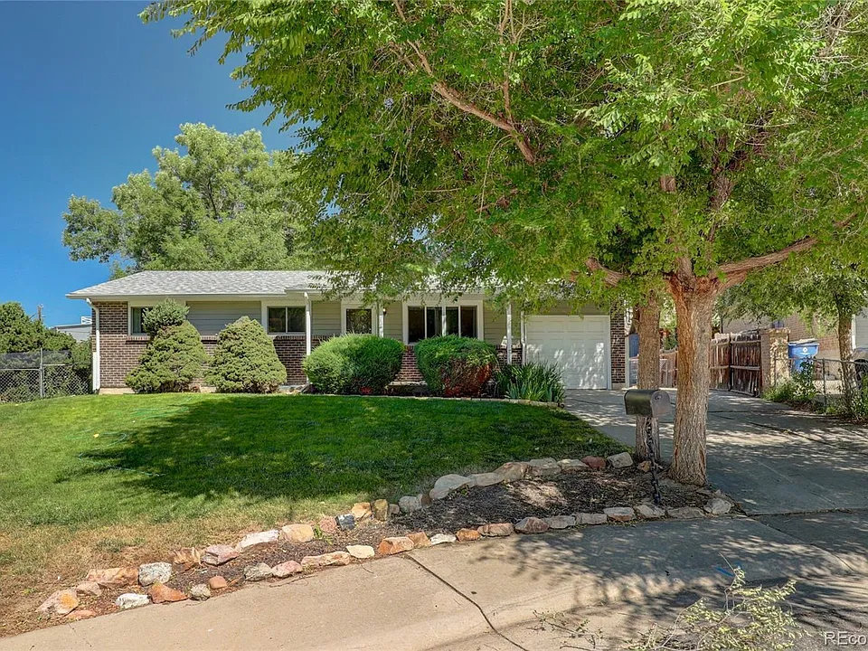 1371 Chambers Rd