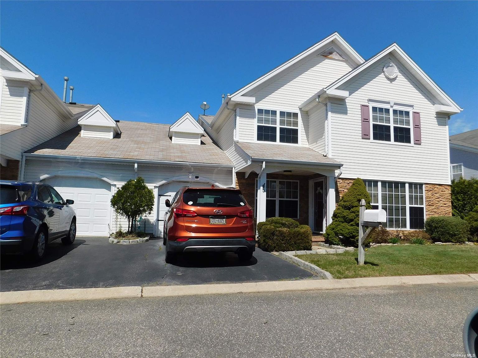 5 Casey Lane UNIT 5, Middle Island, NY 11953 Zillow