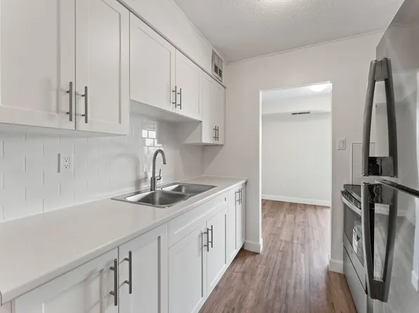 Grandview Apartments